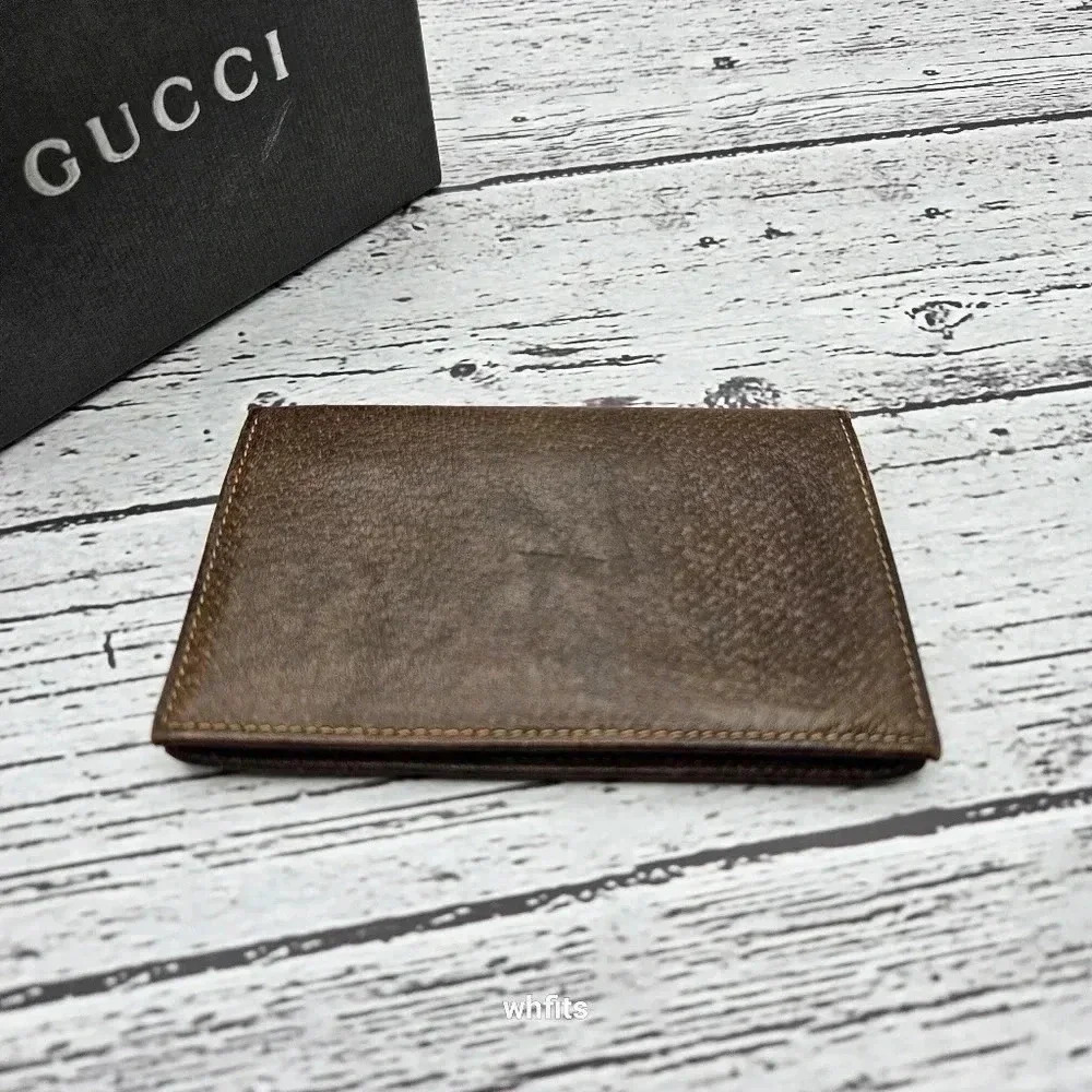 Vintage Gucci Bifold Wallet - Picture 3 of 3